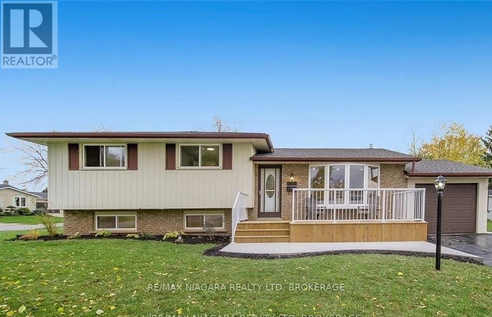 Lower Unit - 4102 Brookdale Drive, Niagara Falls, Ontario  L2H 2B4 - Photo 1 - X12680408