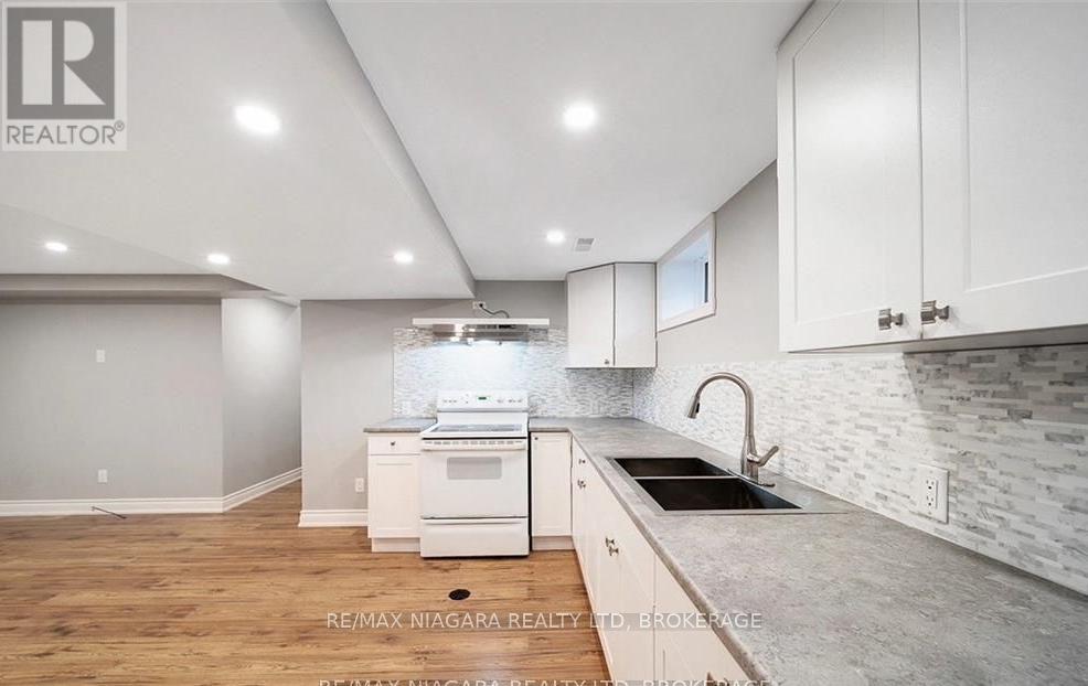 Lower Unit - 4102 Brookdale Drive, Niagara Falls, Ontario  L2H 2B4 - Photo 5 - X12680408