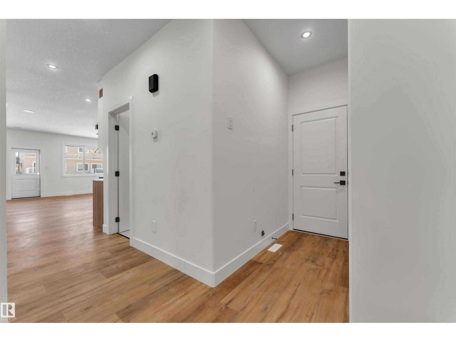 207 Basin Co, Leduc, Alberta  T9E 1T6 - Photo 6 - E4469580