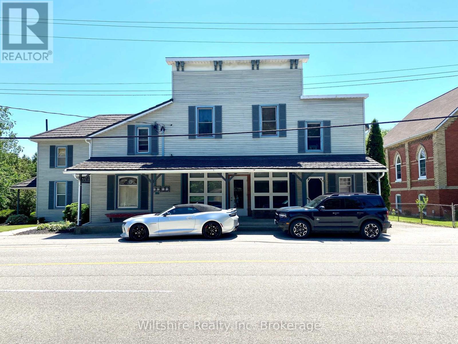 407 MAIN STREET E, Norwich, Ontario