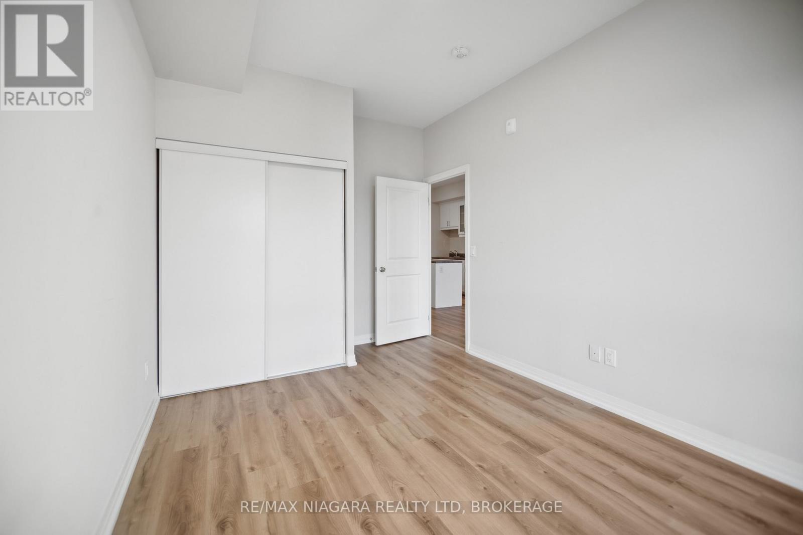 443 - 50 Herrick Avenue, St. Catharines (Oakdale), Ontario  L2P 2S4 - Photo 11 - X12681894