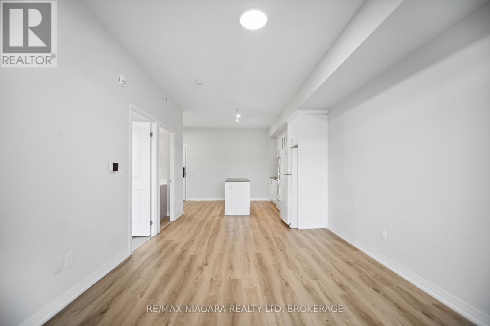 443 - 50 Herrick Avenue, St. Catharines (Oakdale), Ontario  L2P 2S4 - Photo 7 - X12681894