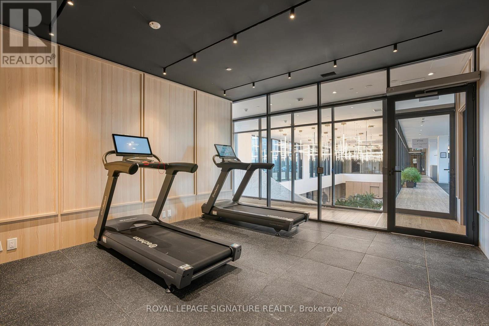 B510 - 3071 Trafalgar Road, Oakville, Ontario  L6H 8C6 - Photo 16 - W12679944