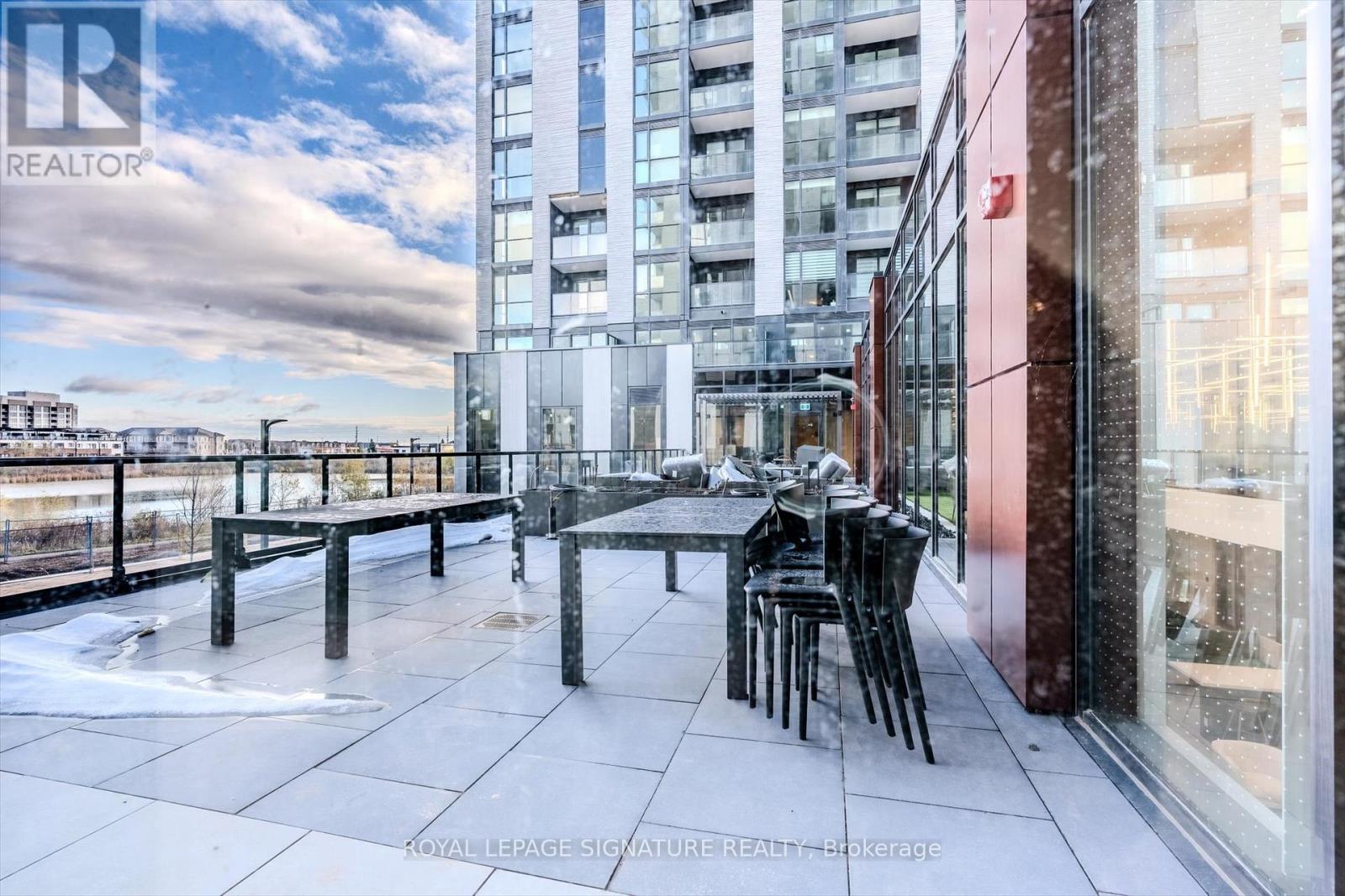 B510 - 3071 Trafalgar Road, Oakville, Ontario  L6H 8C6 - Photo 17 - W12679944