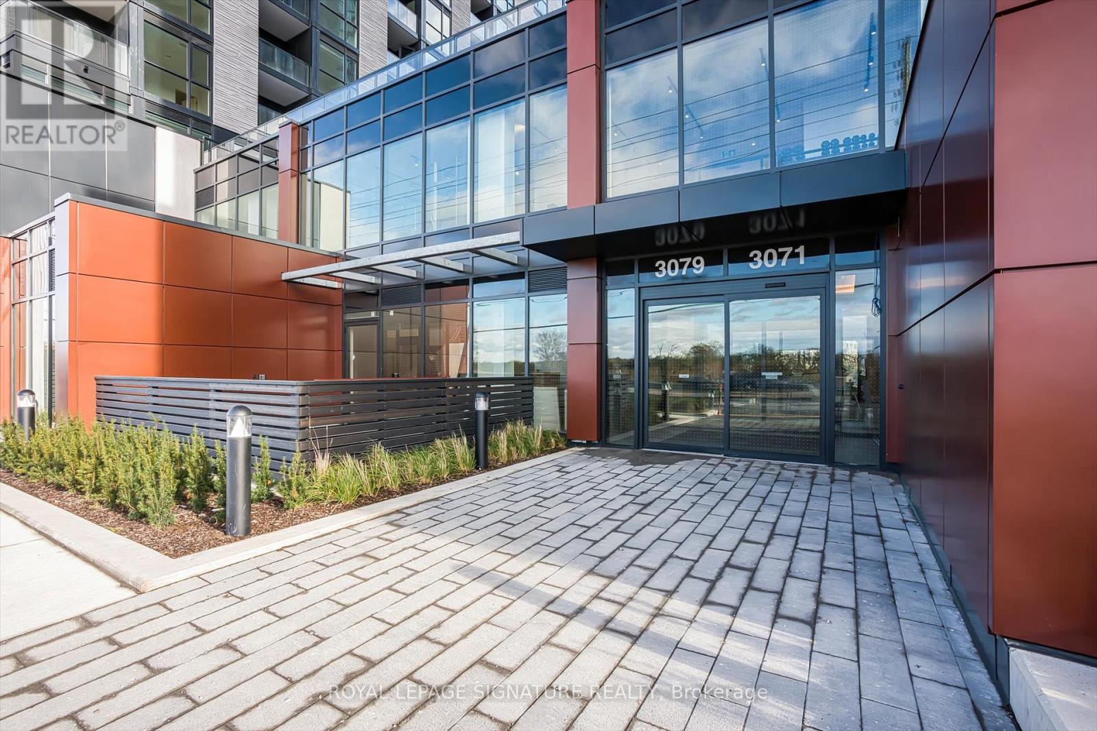 B510 - 3071 Trafalgar Road, Oakville, Ontario  L6H 8C6 - Photo 6 - W12679944