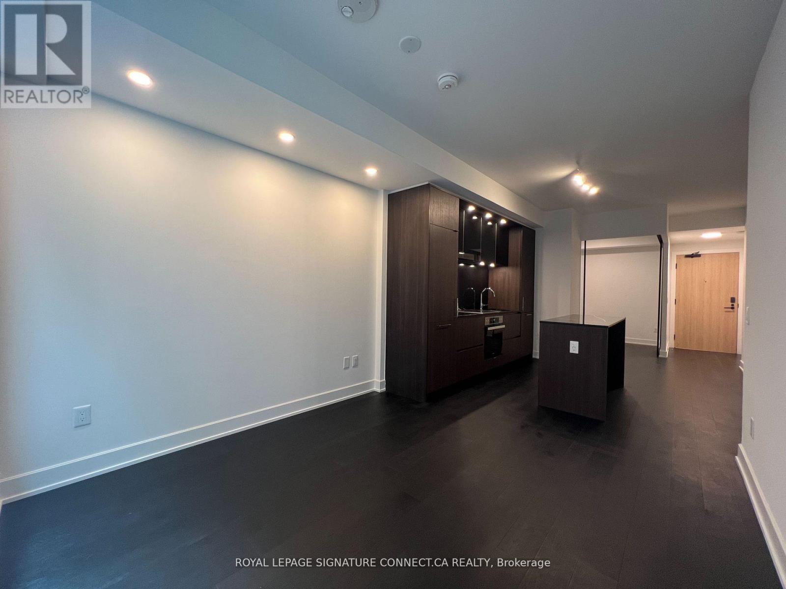 605 - 15 Mercer Street, Toronto, Ontario  M5V 0T8 - Photo 4 - C12681706