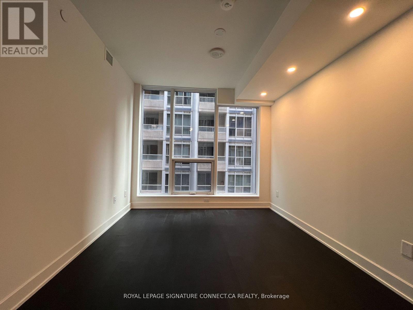 605 - 15 Mercer Street, Toronto, Ontario  M5V 0T8 - Photo 5 - C12681706