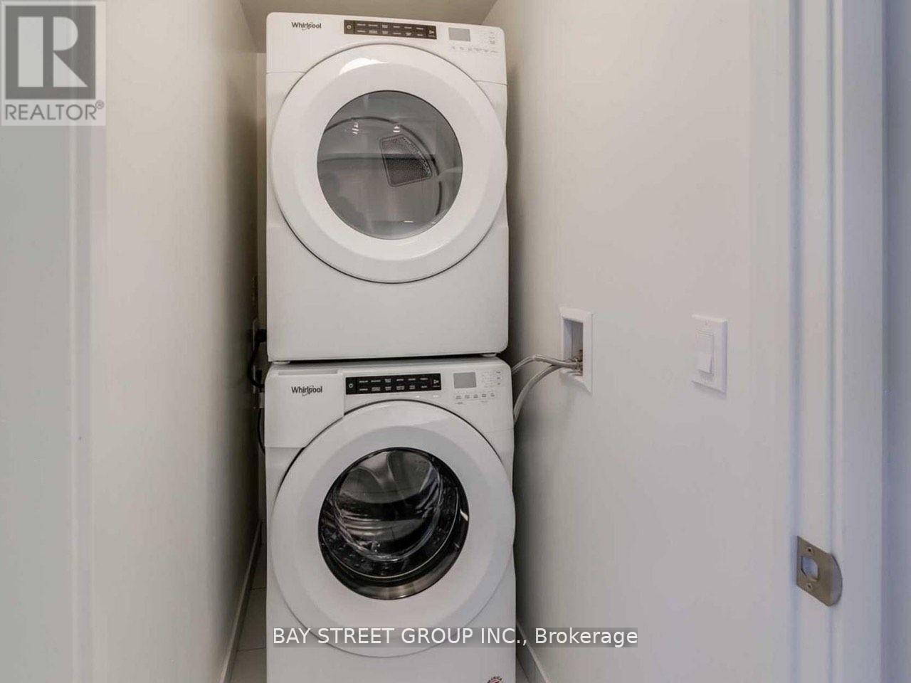 1108 - 6 Sonic Way, Toronto, Ontario  M3C 0P1 - Photo 11 - C12681762