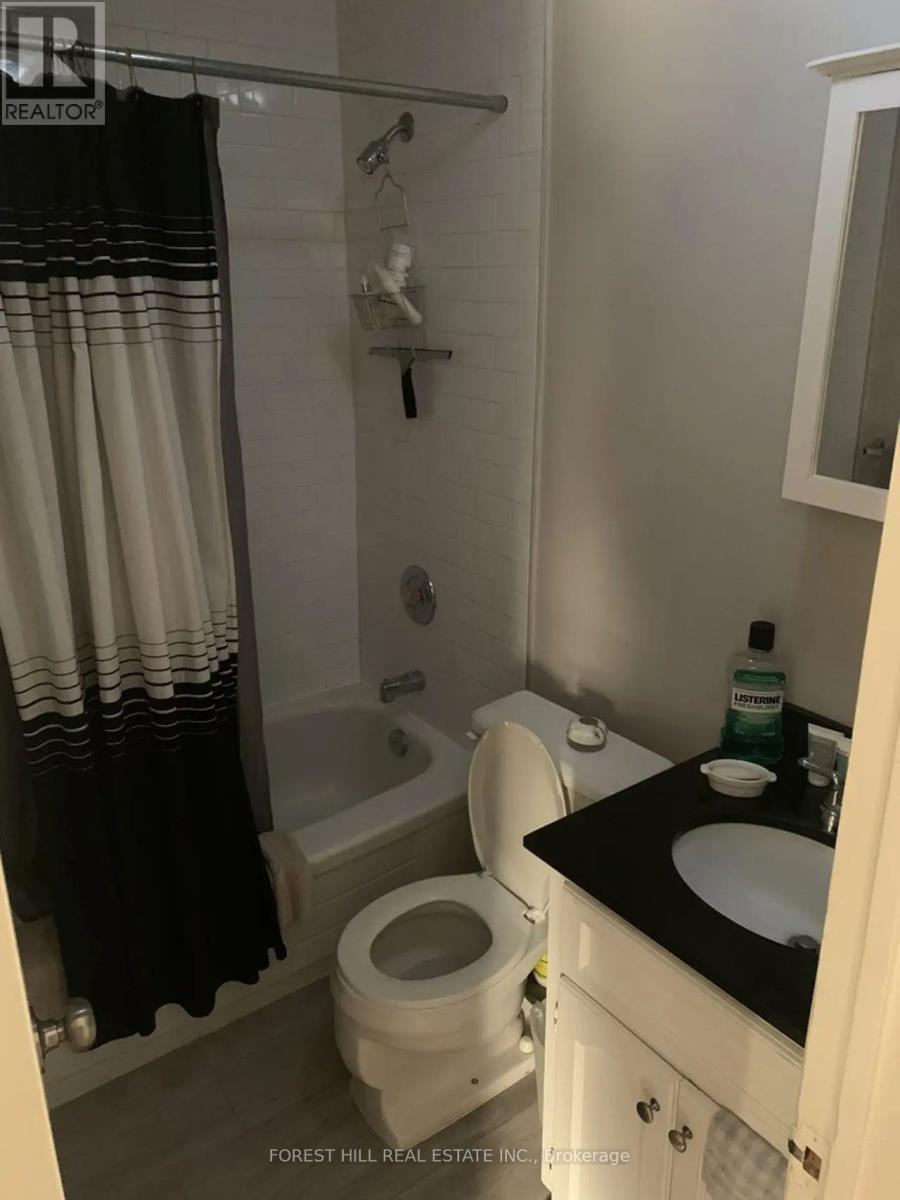 Main - 338 St Clarens Avenue, Toronto, Ontario  M6H 3W3 - Photo 3 - C12681870