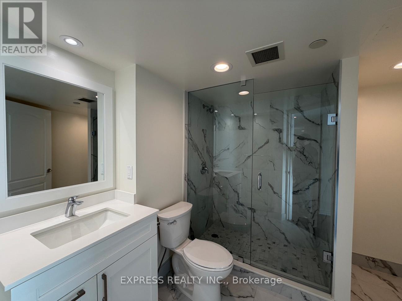 2711 - 38 Elm Street, Toronto, Ontario  M5G 2K5 - Photo 11 - C12681918