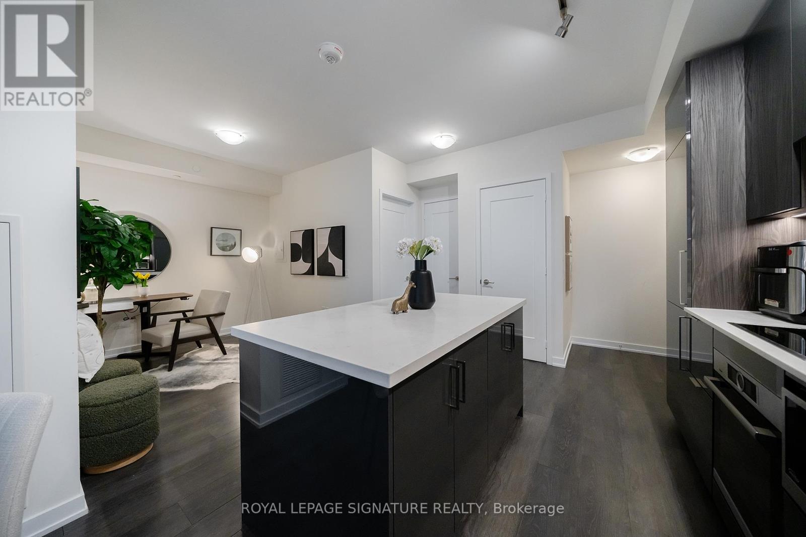 2410 - 28 Freeland Street, Toronto, Ontario  M5E 0E3 - Photo 17 - C12681922