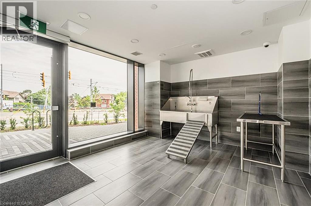 15 Wellington Street S Unit# 2307, Kitchener, Ontario  N2G 0E4 - Photo 8 - 40796968
