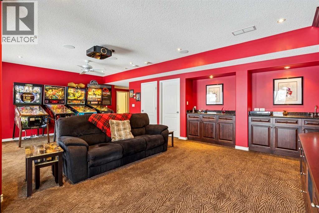 139 Discovery Ridge Way Sw, Calgary, Alberta  T3H 5G4 - Photo 23 - A2277657