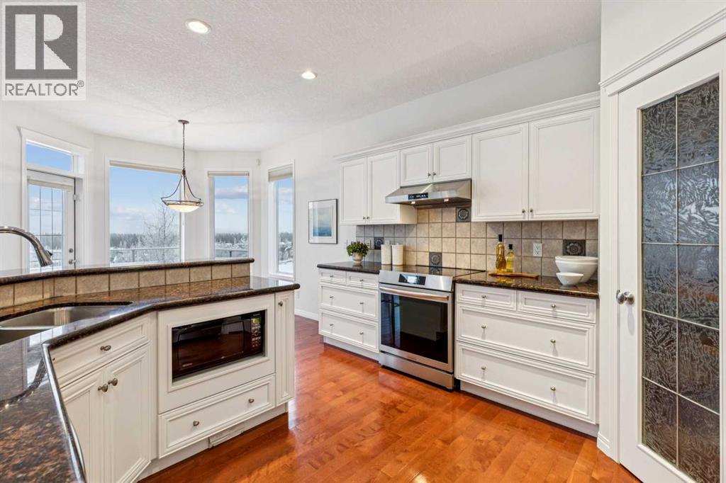 139 Discovery Ridge Way Sw, Calgary, Alberta  T3H 5G4 - Photo 10 - A2277657