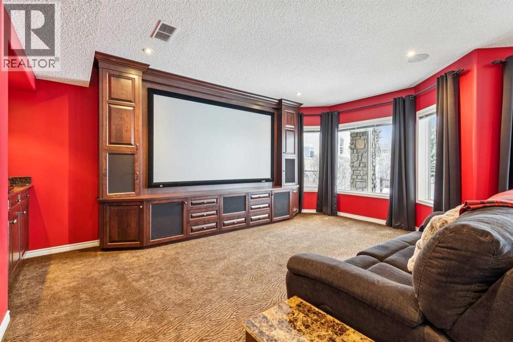 139 Discovery Ridge Way Sw, Calgary, Alberta  T3H 5G4 - Photo 21 - A2277657