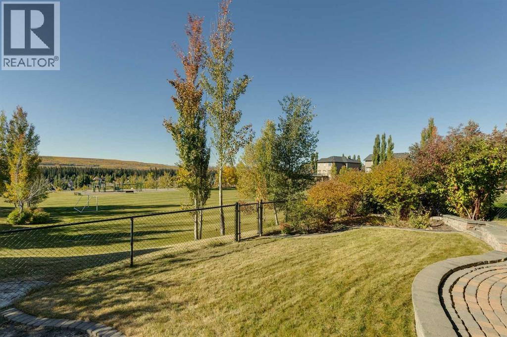 139 Discovery Ridge Way Sw, Calgary, Alberta  T3H 5G4 - Photo 30 - A2277657