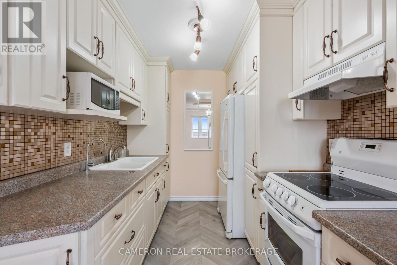 1107 - 308 Second Street E, Cornwall, Ontario  K6H 1Z1 - Photo 19 - X12681790