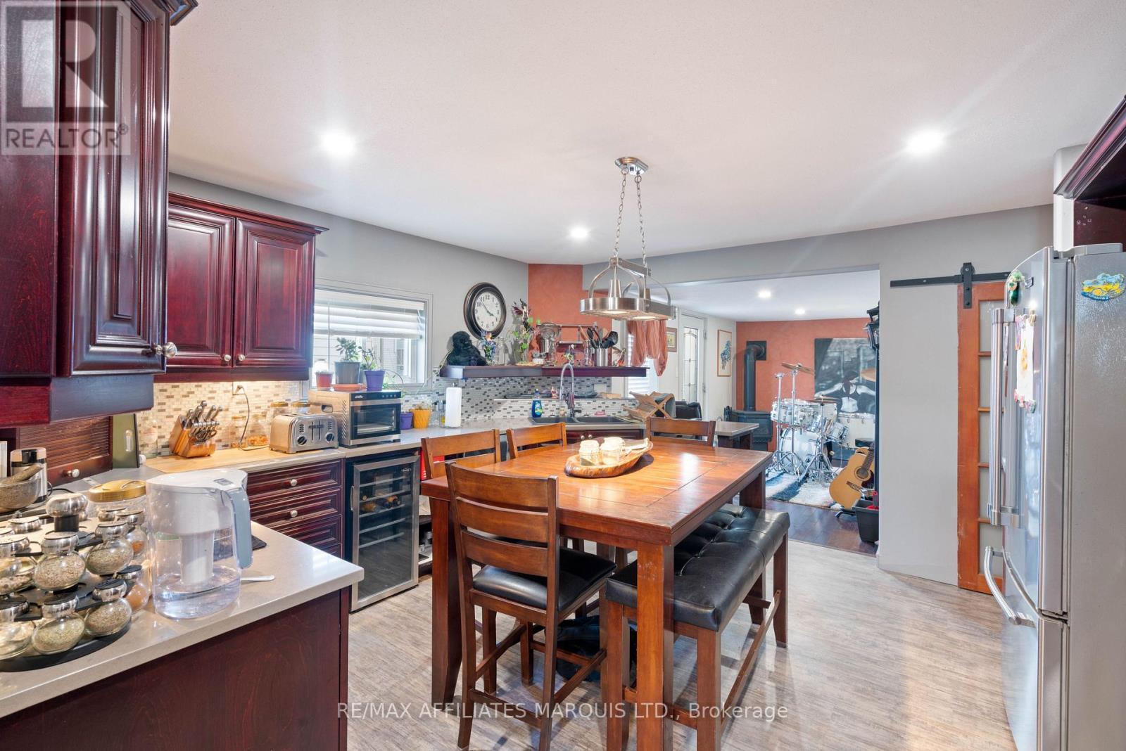 310 Belmont Street, Cornwall, Ontario  K6H 4Z6 - Photo 12 - X12681792