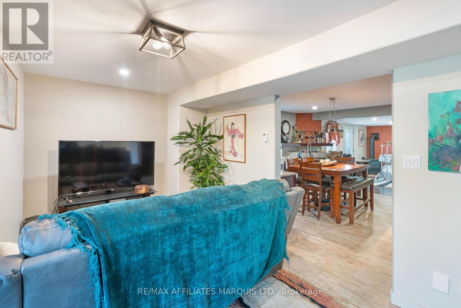 310 Belmont Street, Cornwall, Ontario  K6H 4Z6 - Photo 7 - X12681792