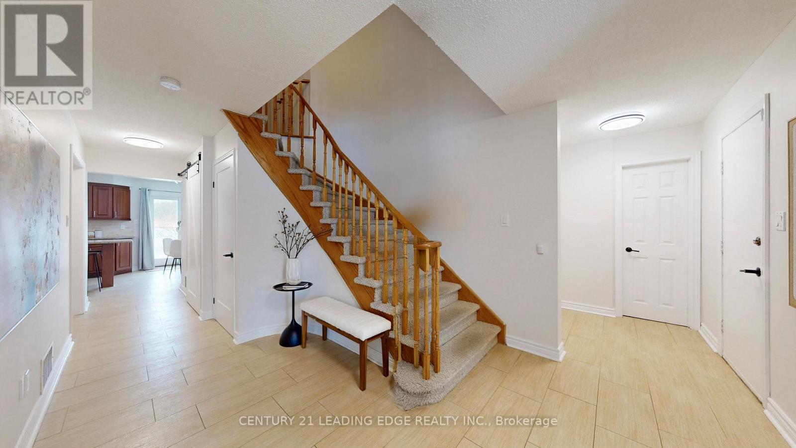 692 Amaretto Avenue, Pickering, Ontario L1X 1L6 - Photo 14 - E12681716