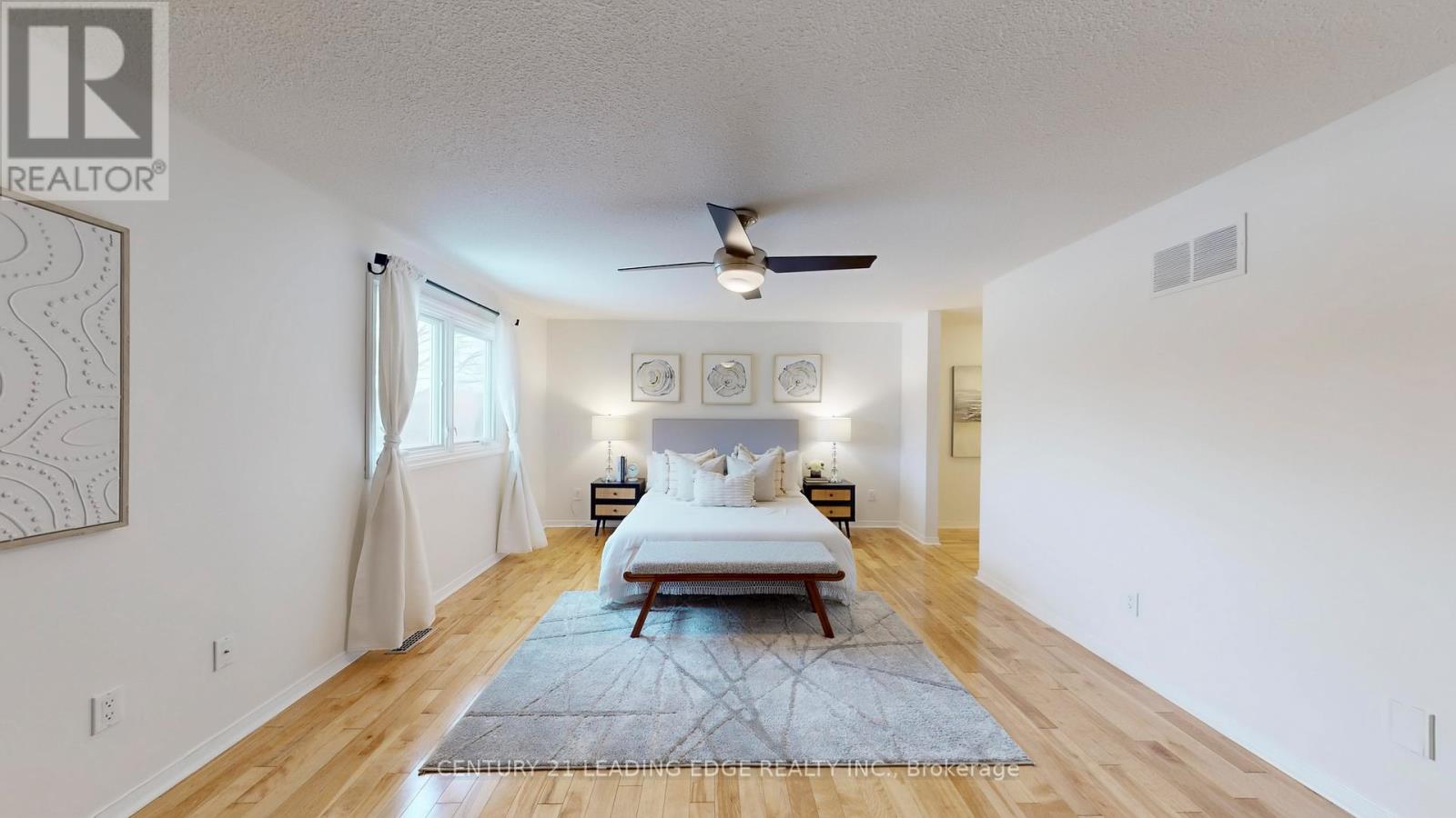 692 Amaretto Avenue, Pickering, Ontario L1X 1L6 - Photo 25 - E12681716