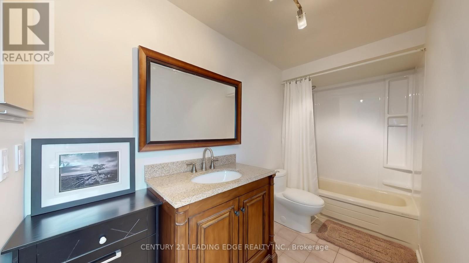 692 Amaretto Avenue, Pickering, Ontario L1X 1L6 - Photo 27 - E12681716