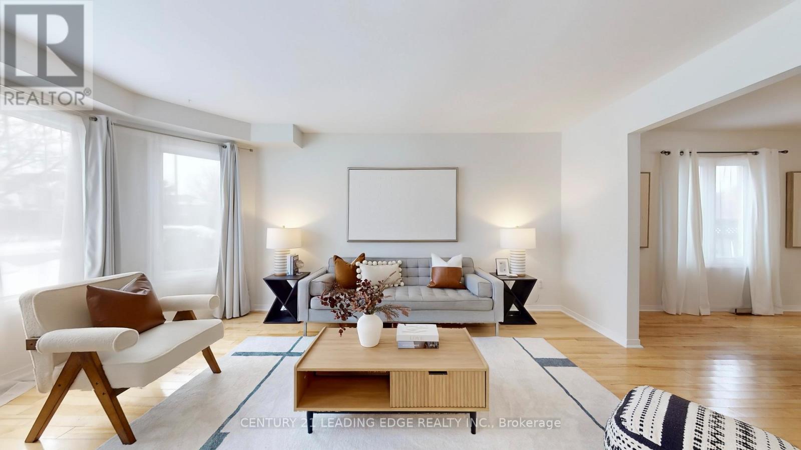 692 Amaretto Avenue, Pickering, Ontario L1X 1L6 - Photo 3 - E12681716