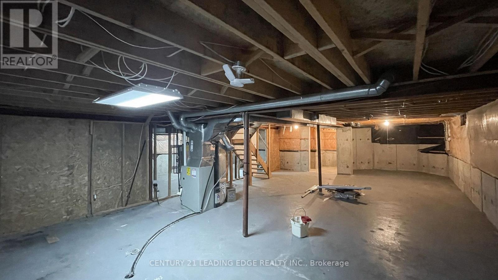 692 Amaretto Avenue, Pickering, Ontario L1X 1L6 - Photo 32 - E12681716