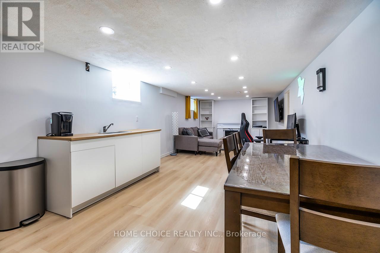 1014 Centre Street N, Whitby, Ontario  L1N 4V3 - Photo 16 - E12681728