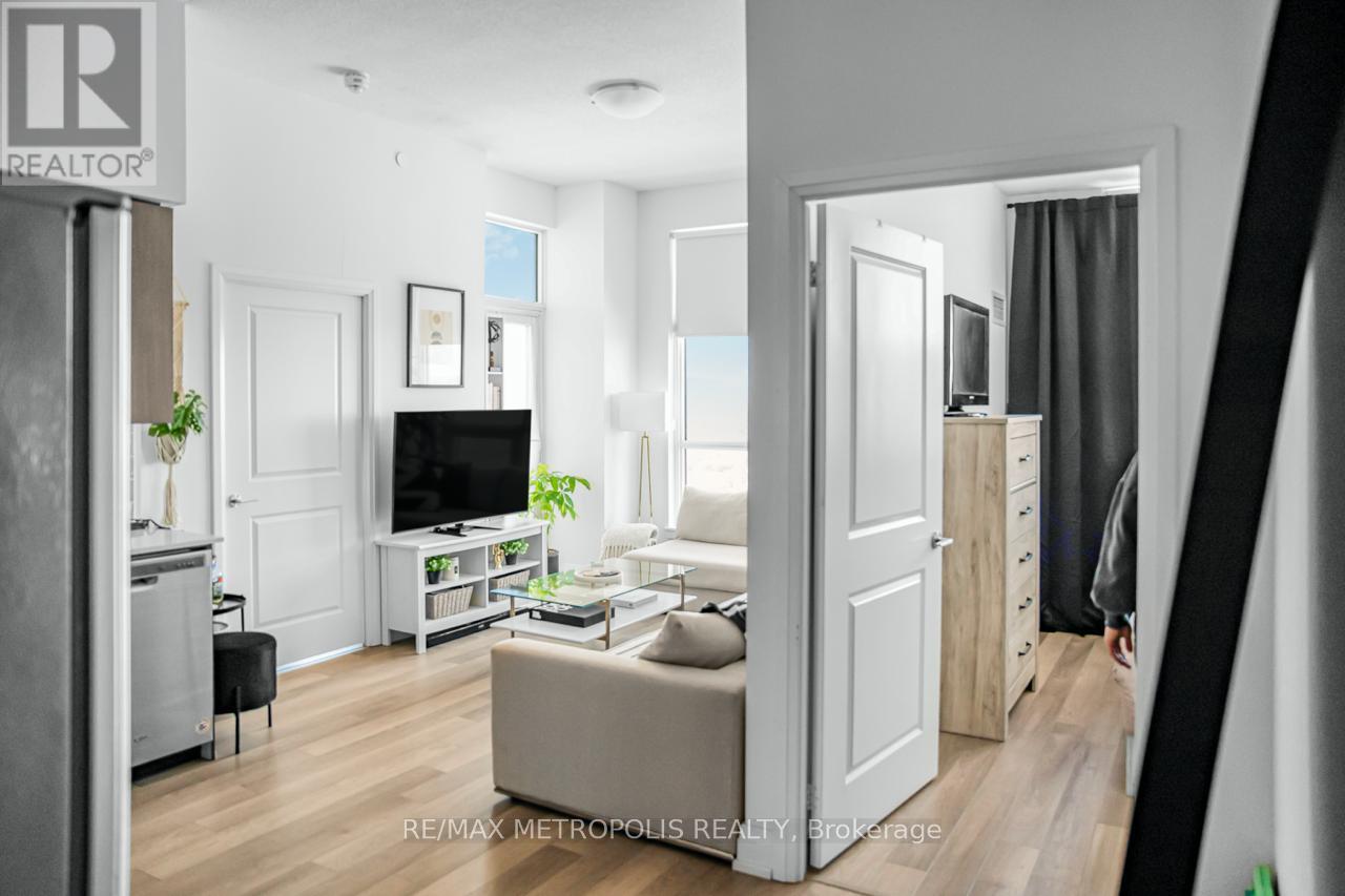 908 - 3121 Sheppard Avenue E, Toronto, Ontario  M1T 0B6 - Photo 2 - E12681742