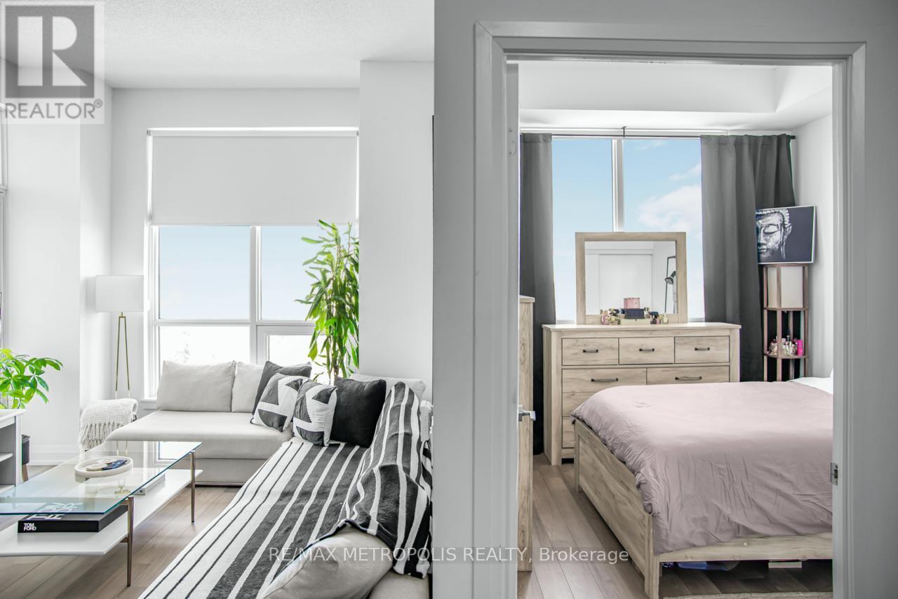 908 - 3121 Sheppard Avenue E, Toronto, Ontario  M1T 0B6 - Photo 3 - E12681742