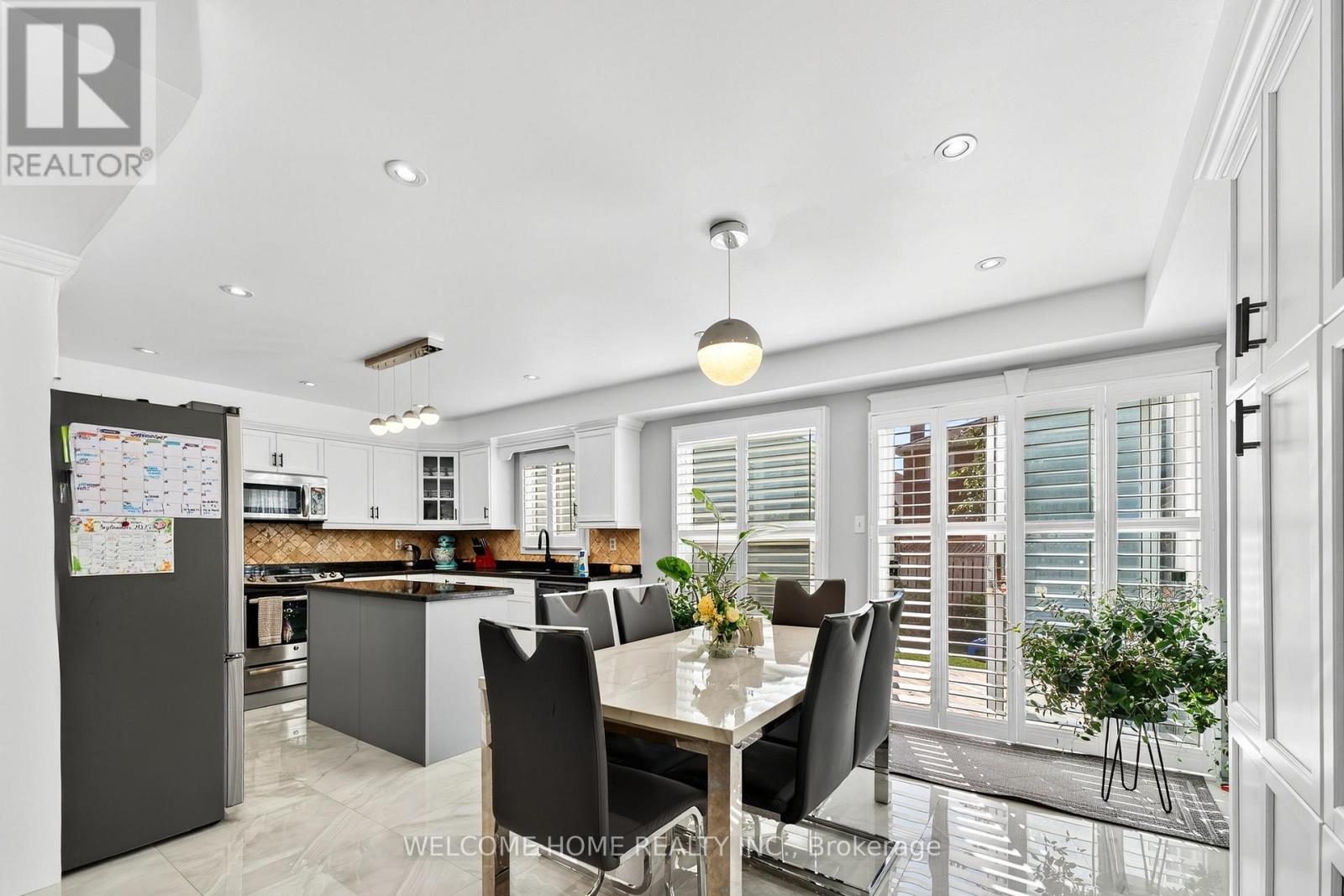 1037 Sandcliff Drive E, Oshawa, Ontario  L1K 2E5 - Photo 17 - E12681796