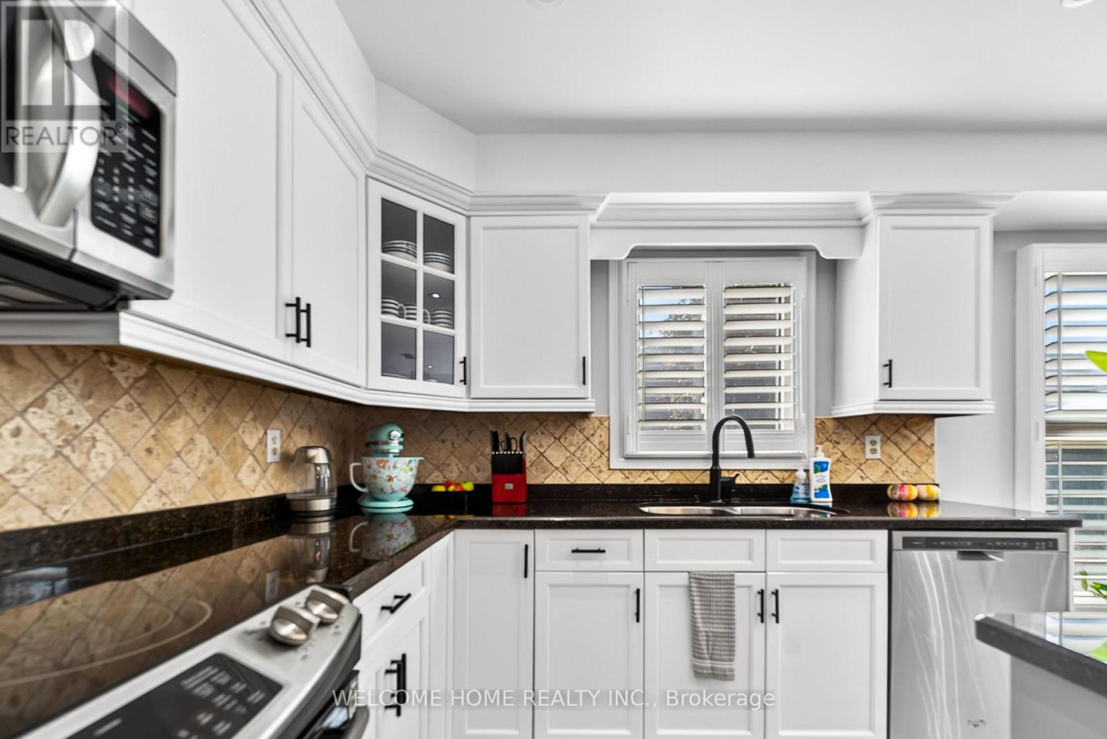 1037 Sandcliff Drive E, Oshawa, Ontario  L1K 2E5 - Photo 25 - E12681796