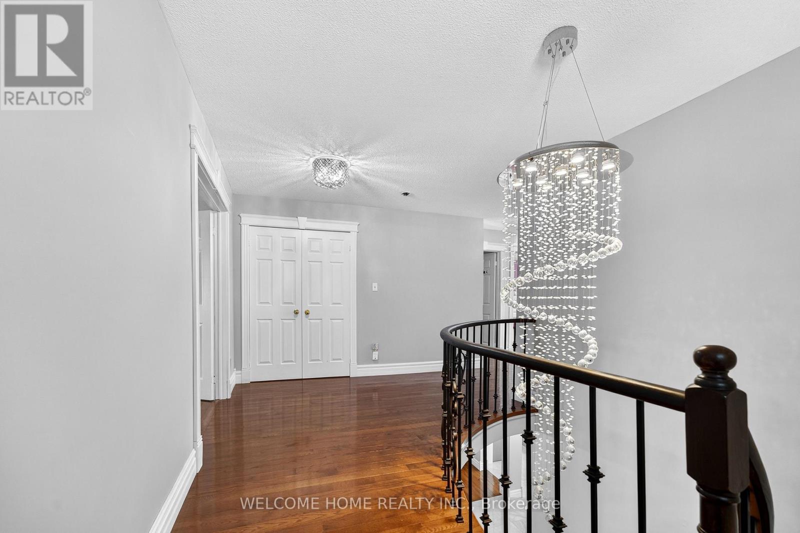 1037 Sandcliff Drive E, Oshawa, Ontario  L1K 2E5 - Photo 29 - E12681796