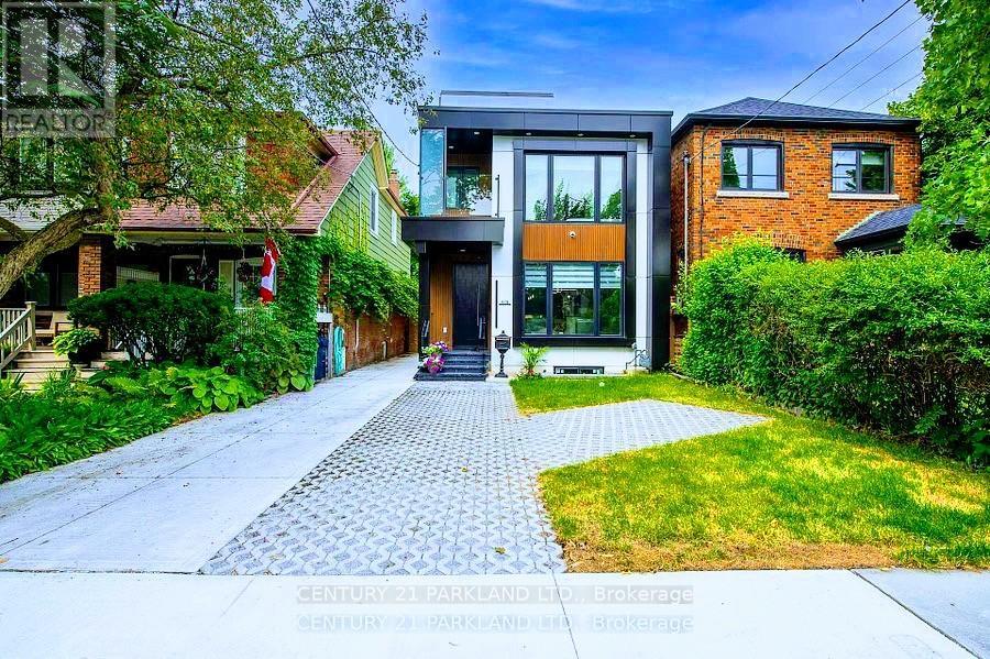 978 Carlaw Avenue, Toronto, Ontario  M4K 3M1 - Photo 2 - E12681800