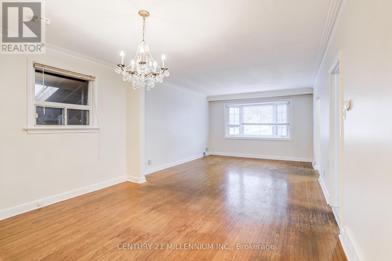 32 Century Drive, Toronto, Ontario  M1K 4J6 - Photo 9 - E12681804