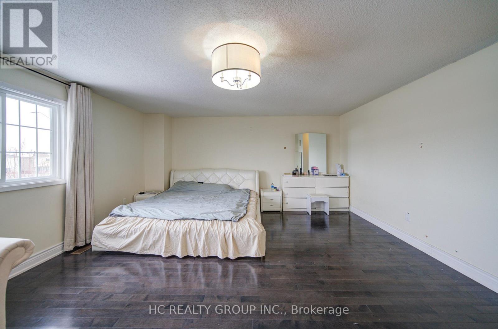 50 Lavron Court, Markham, Ontario  L3S 2P1 - Photo 15 - N12681712