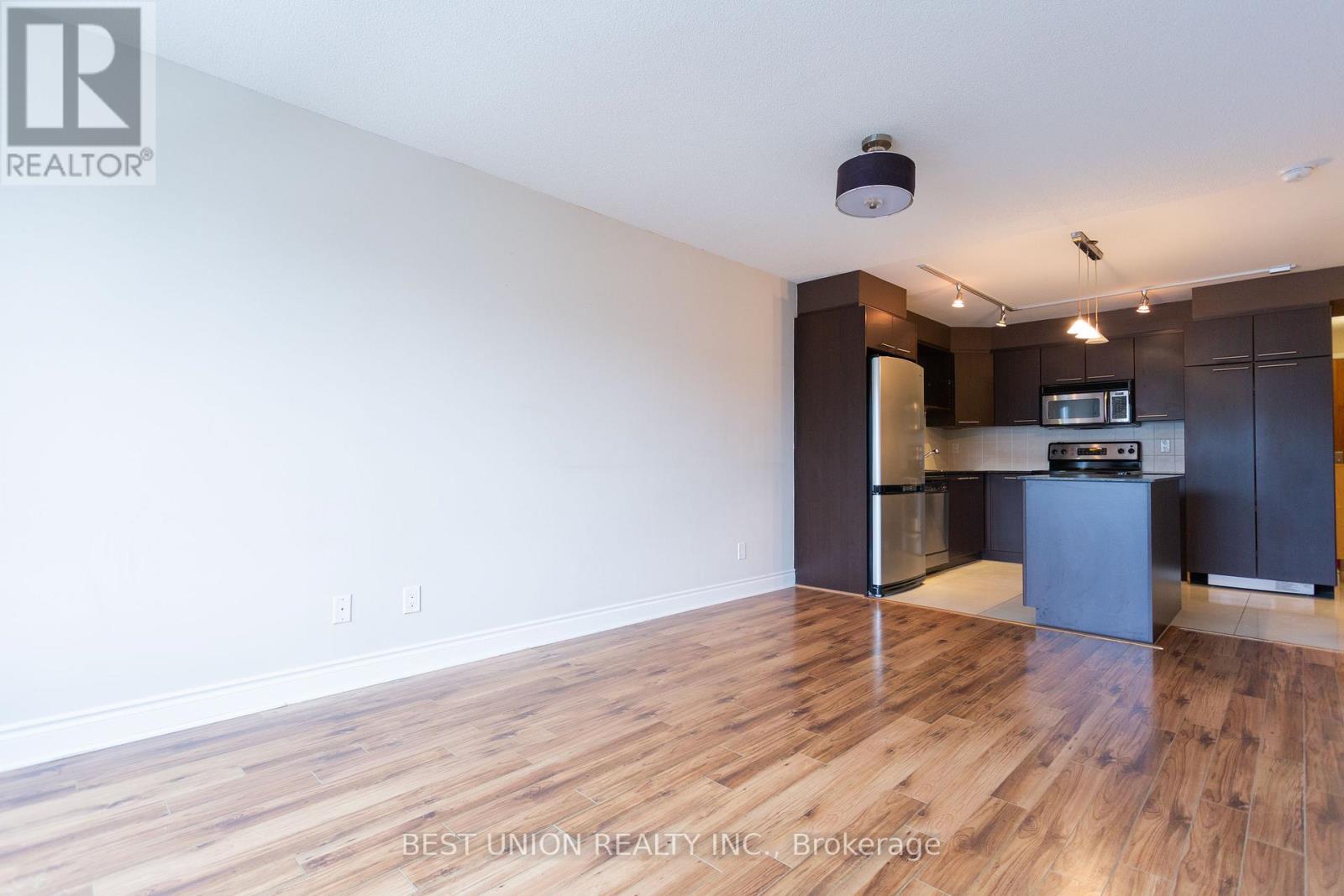 719 - 39 Galleria Parkway, Markham, Ontario  L3T 0A6 - Photo 6 - N12681740