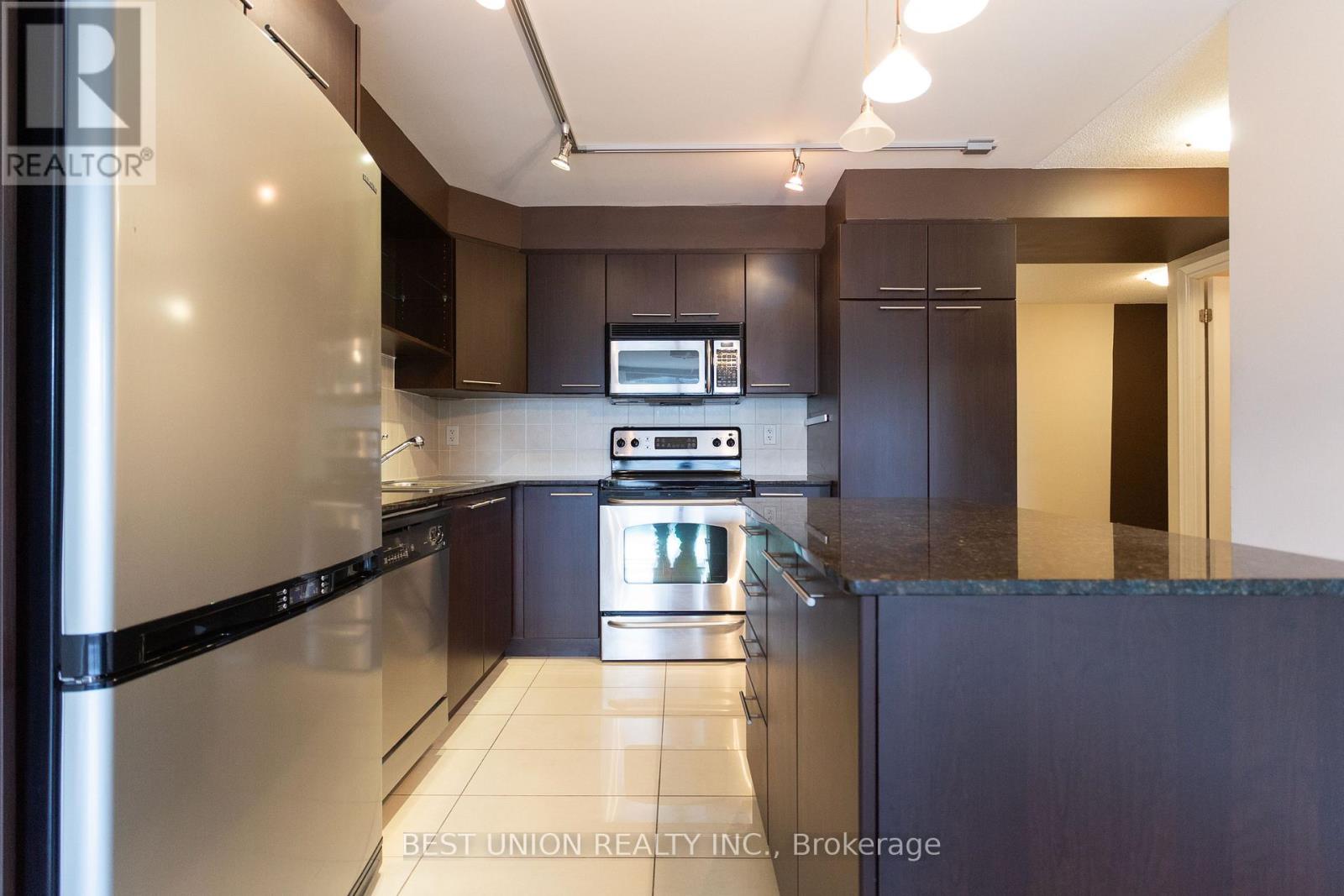 719 - 39 Galleria Parkway, Markham, Ontario  L3T 0A6 - Photo 8 - N12681740