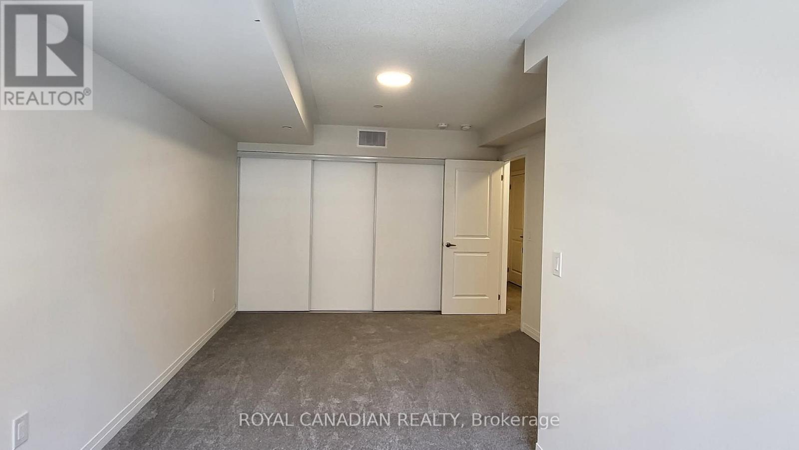 7 - 50 Baynes Way, Bradford West Gwillimbury (Bradford), Ontario  L3Z 4M4 - Photo 10 - N12681752