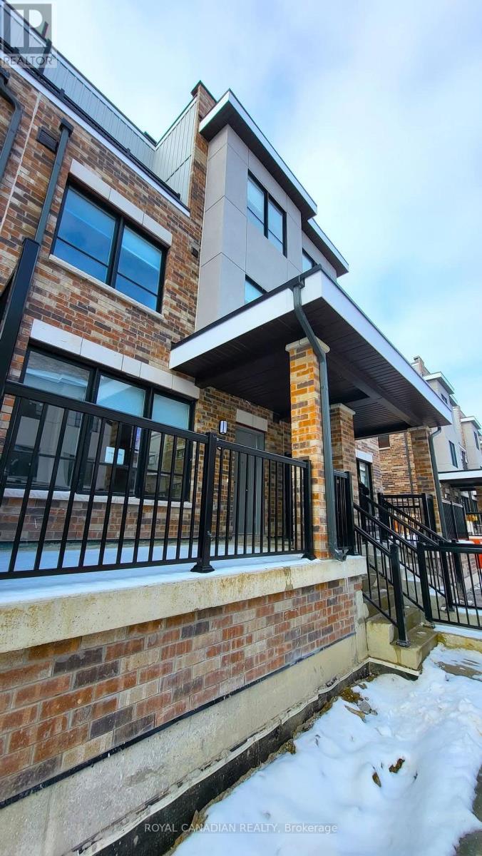 7 - 50 Baynes Way, Bradford West Gwillimbury (Bradford), Ontario  L3Z 4M4 - Photo 3 - N12681752