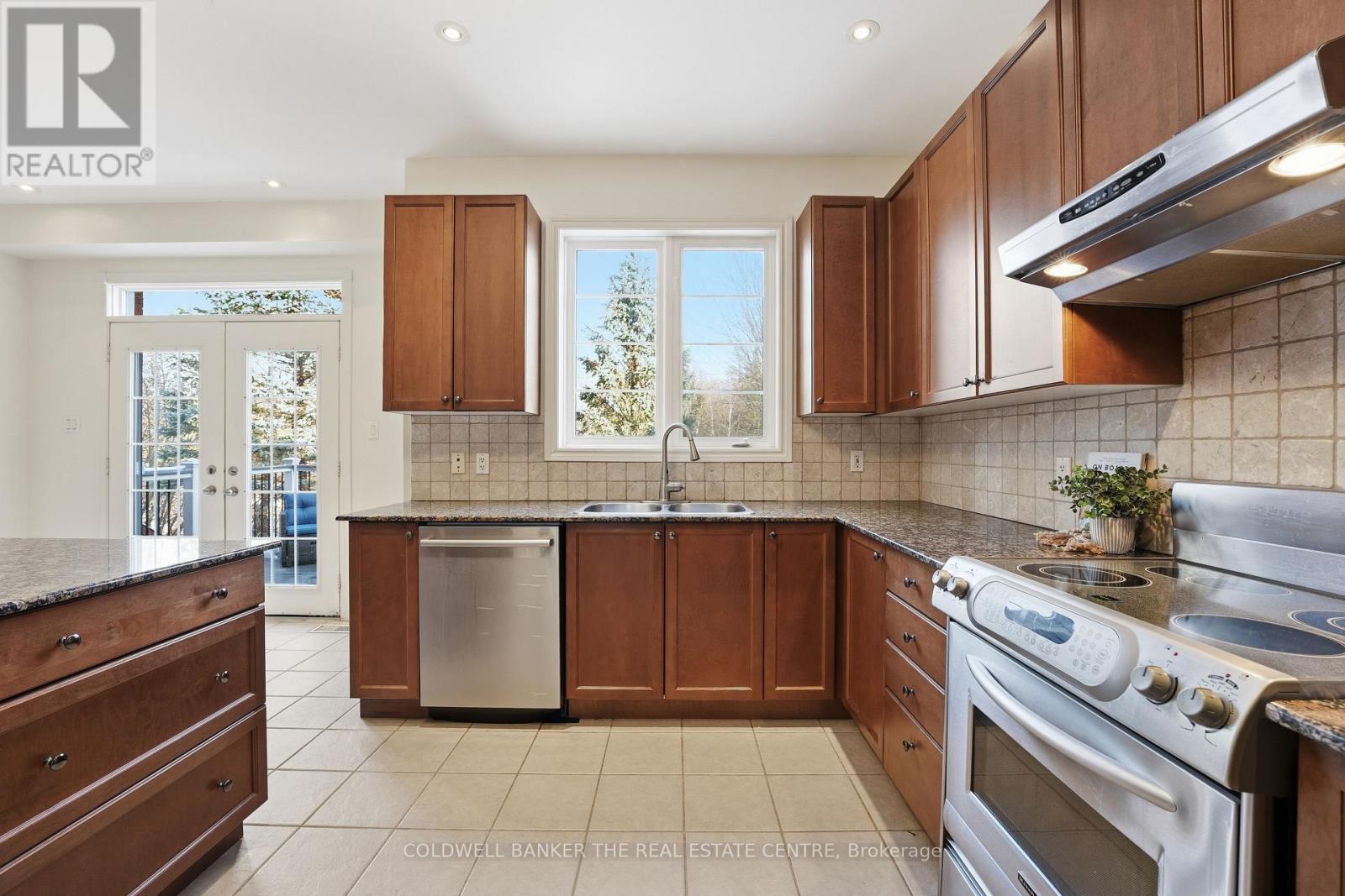 19 Deerhorn Crescent, Aurora, Ontario  L4G 6S4 - Photo 21 - N12681834