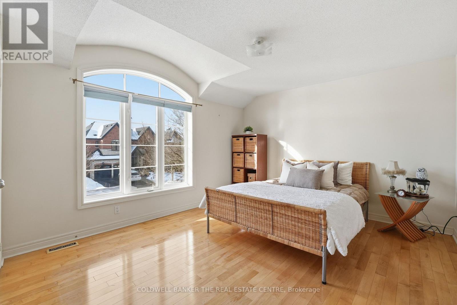 19 Deerhorn Crescent, Aurora, Ontario  L4G 6S4 - Photo 30 - N12681834