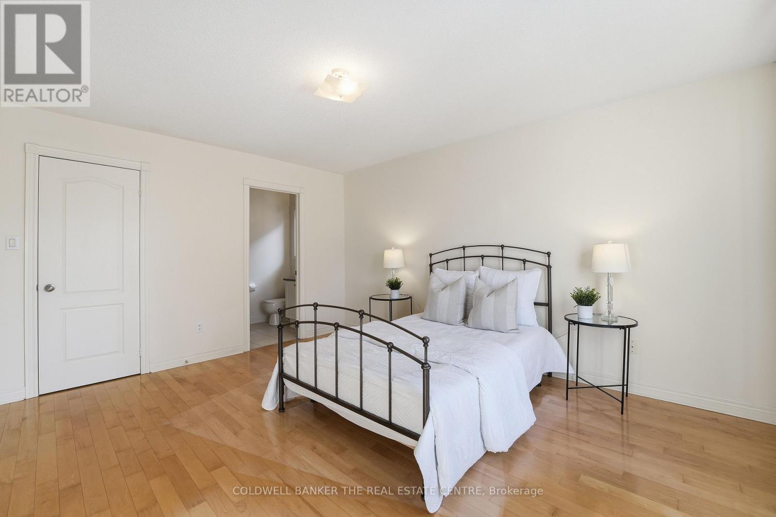 19 Deerhorn Crescent, Aurora, Ontario  L4G 6S4 - Photo 33 - N12681834