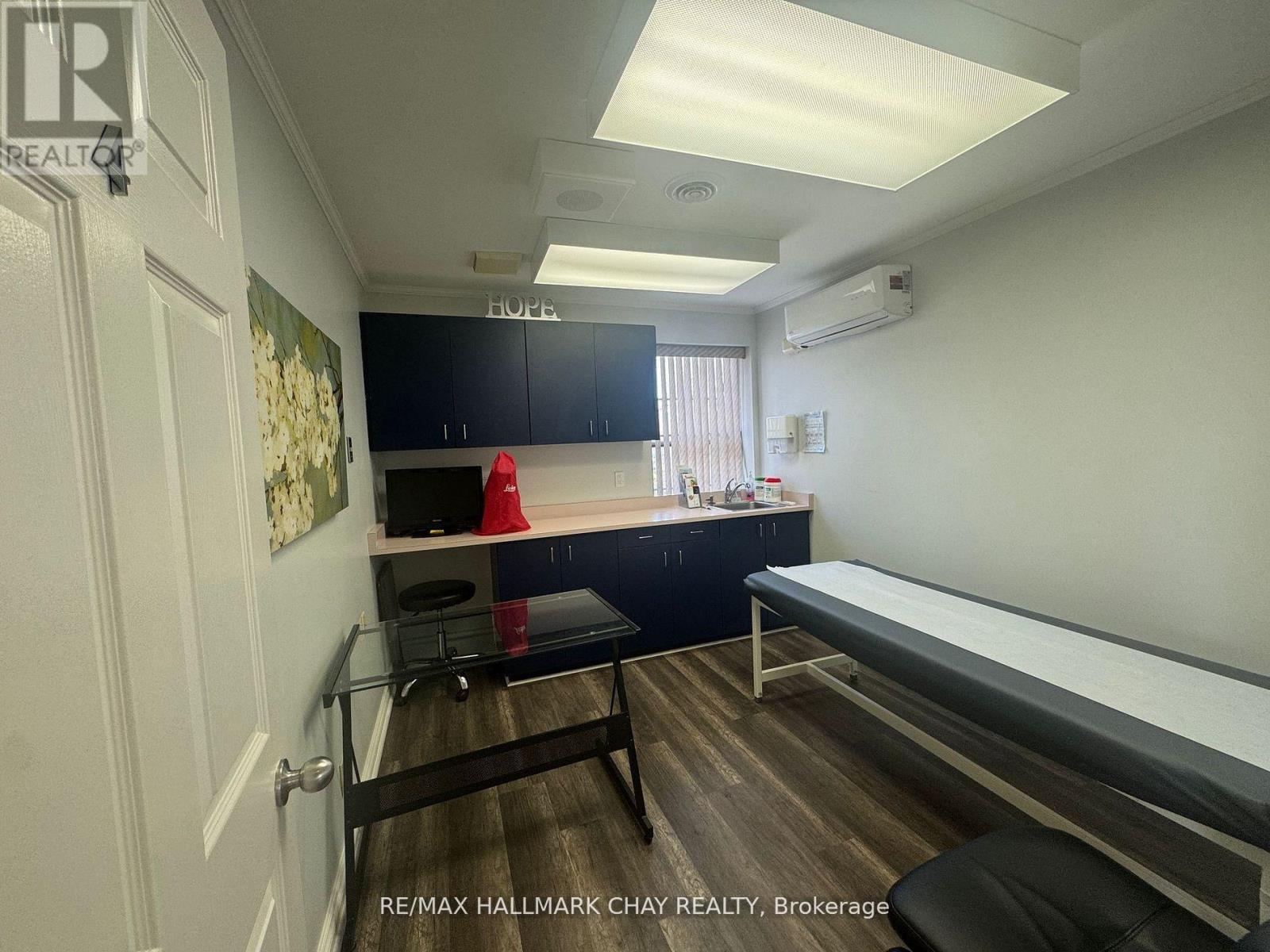 227 Eagle Street, Newmarket, Ontario  L3Y 1J8 - Photo 16 - N12681858