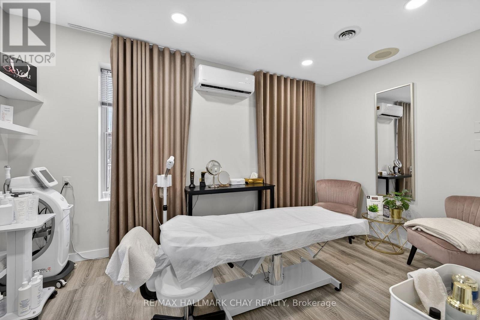 227 Eagle Street, Newmarket, Ontario  L3Y 1J8 - Photo 19 - N12681858