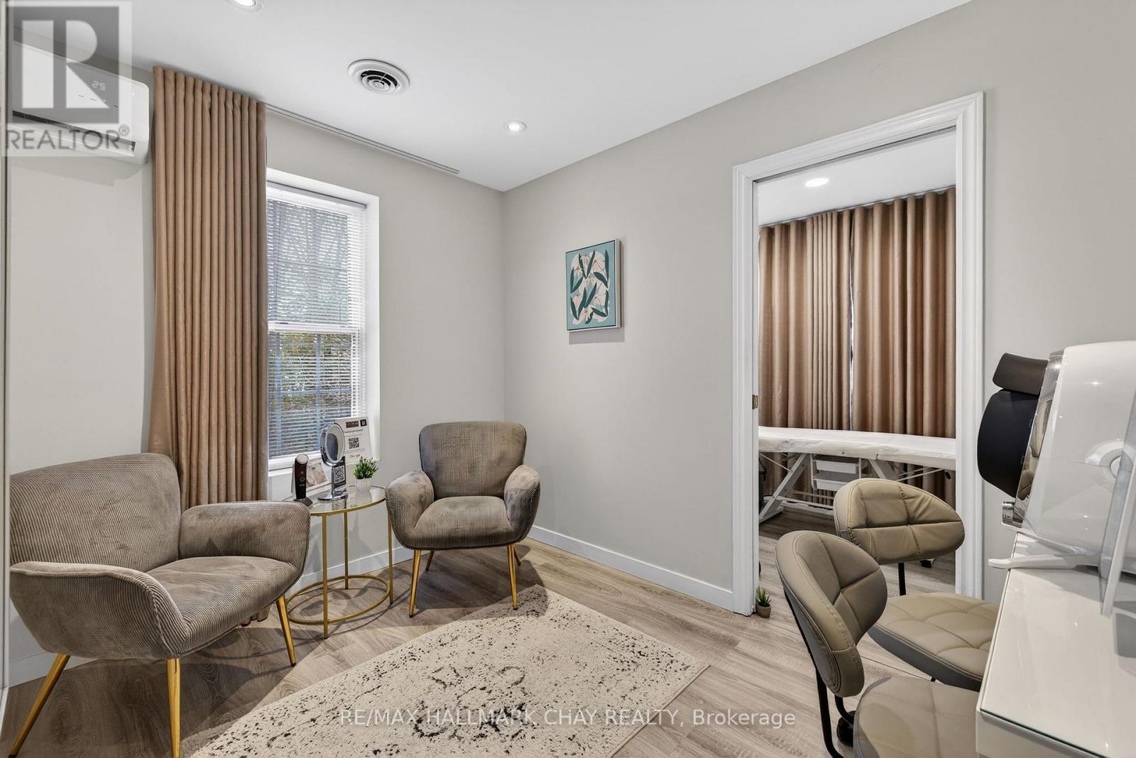 227 Eagle Street, Newmarket, Ontario  L3Y 1J8 - Photo 22 - N12681858