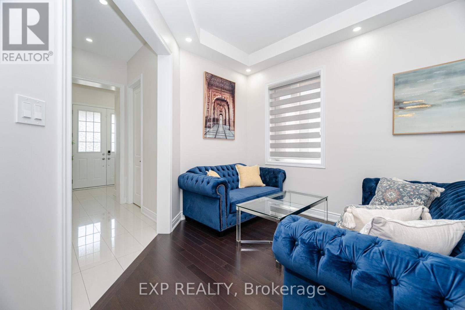 78 Gallant Place, Vaughan, Ontario  L4H 3W7 - Photo 6 - N12681914