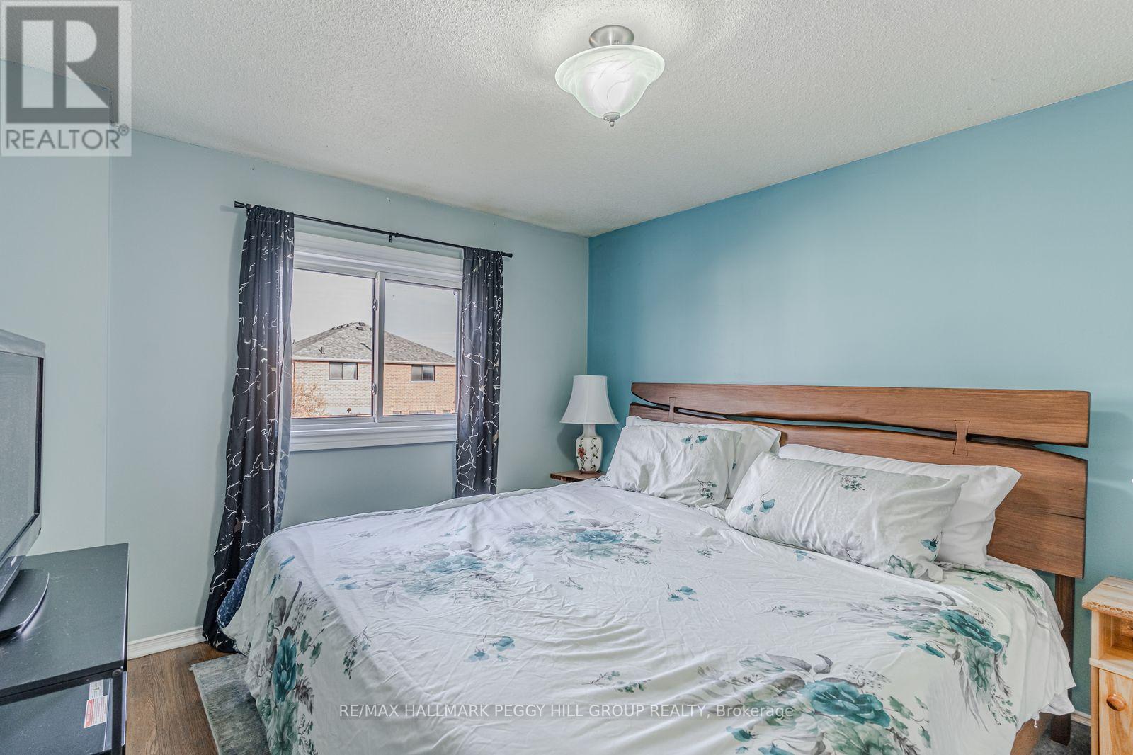 222 Country Lane, Barrie (Painswick South), Ontario  L4N 0W1 - Photo 8 - S12681736