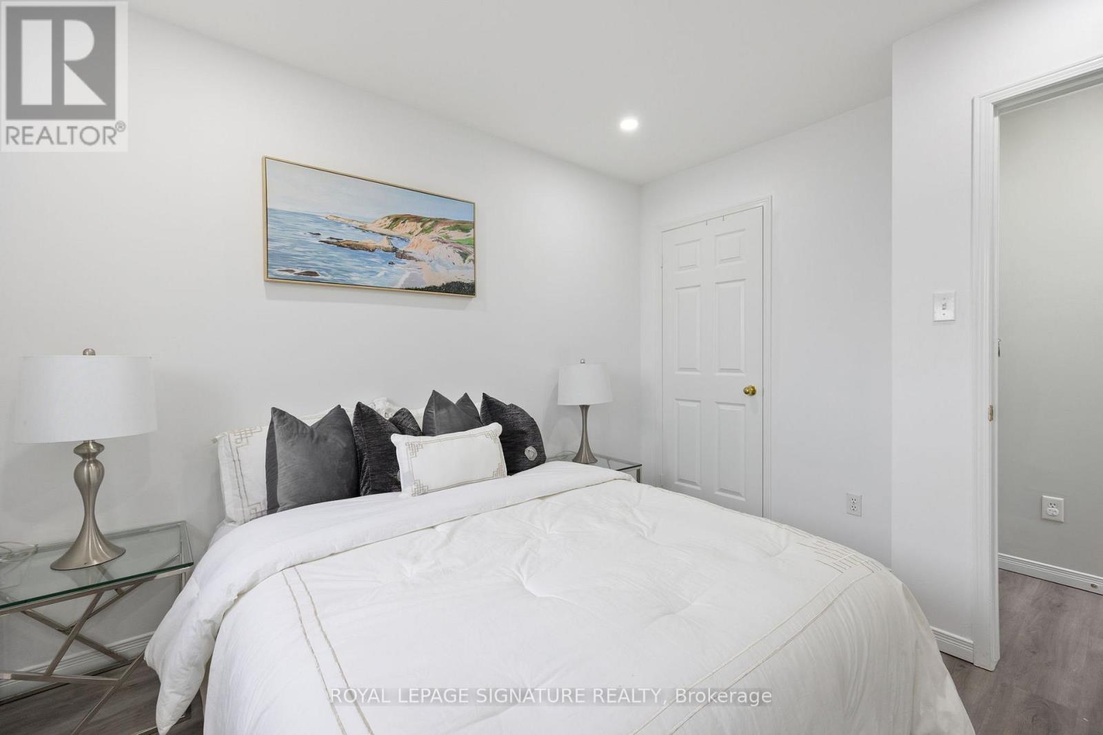 124 Laidlaw Drive, Barrie (West Bayfield), Ontario  L4N 7R9 - Photo 17 - S12681780